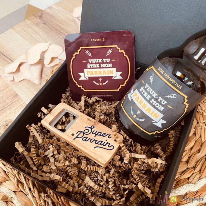 Petit coffret noir parrain bière