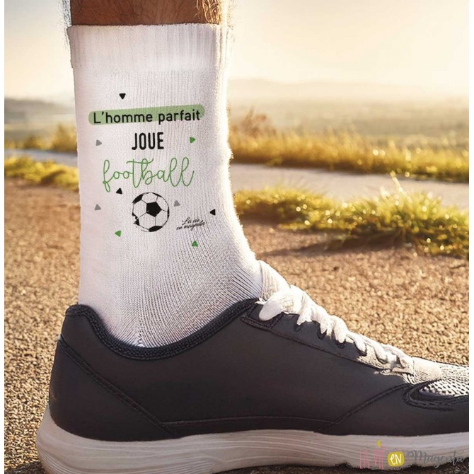 Chaussettes L'homme parfait joue football