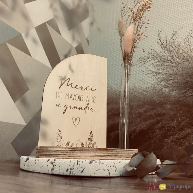 Soliflore fleurs séchées Puéricultrice crèche maitresse