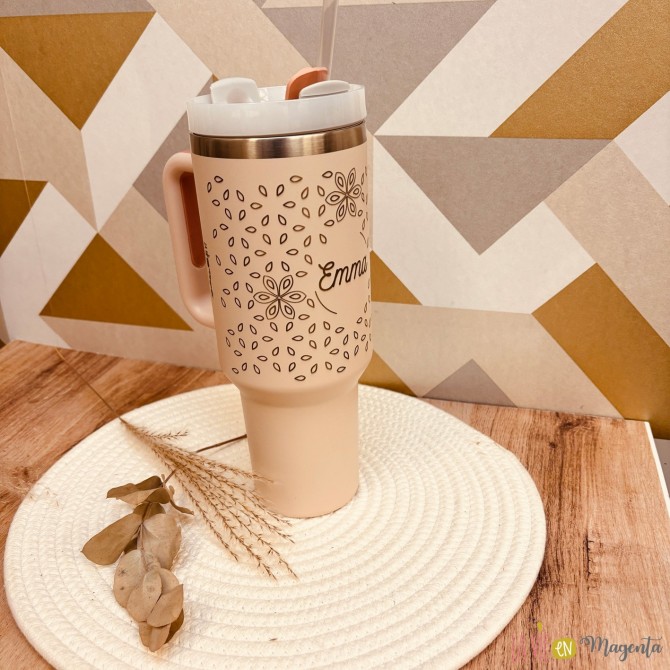 Mug Isotherme avec Paille & Poignée prénom