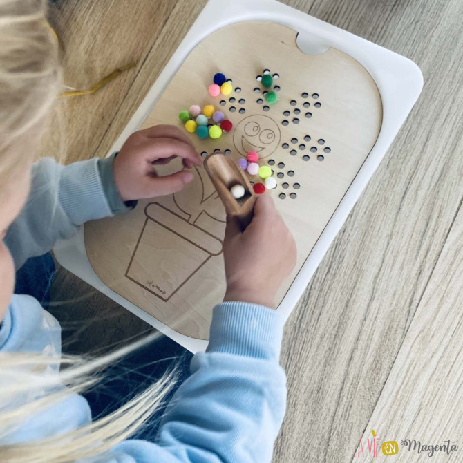 Jeu en bois - Montessori- Trofast - fleur 
