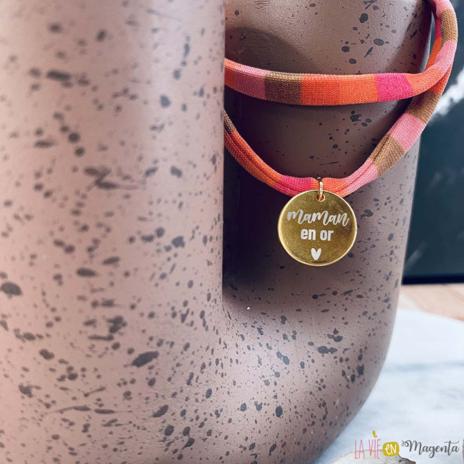 Bracelet médaille maman en or