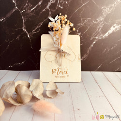 Carte en bois merci pour cette année - cadeau maitresse avec fleurs séchées