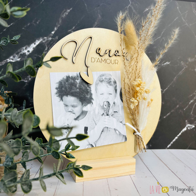 Cadre rond Nanou – bois & fleurs séchées – Cadeau nanou