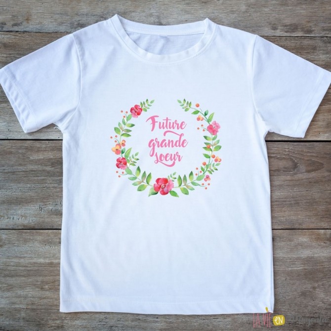 T-shirt Future Grande soeur - couronne de fleurs