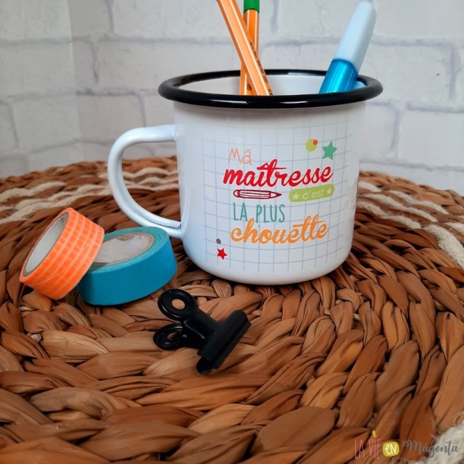 Mug émaillé - Maitresse la plus chouette